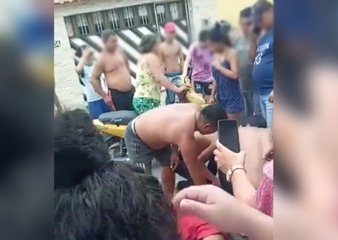 Homem leva três tiros na cabeça em rua de Manaus