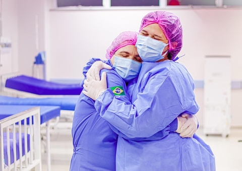 1 ano de pandemia: Médica relata desafios do combate a Covid-19 em Manaus