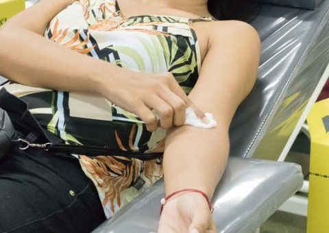 Com estoque crítico, Hemoam convoca doadores de sangue com urgência