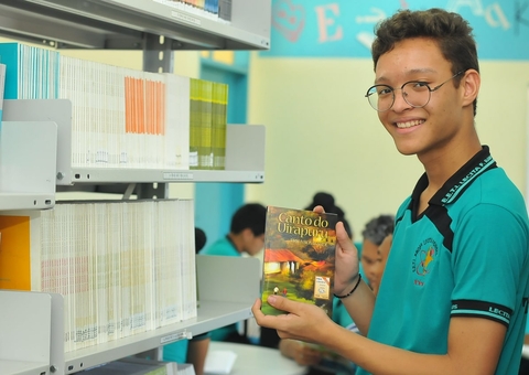 Escolas já podem inscrever mestres e alunos em concurso literário nacional