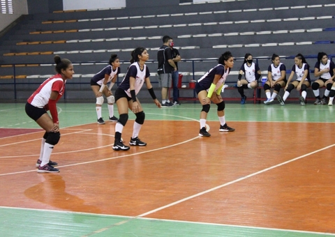 Amazonas retorna com competições de vôlei de quadra