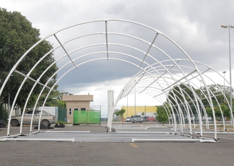 Enfermaria montada no Delphina Aziz será deslocada para outros estados