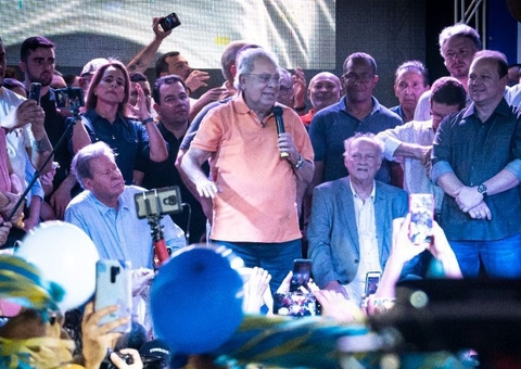 Amazonino Mendes lança pré-candidatura ao Governo do Estado