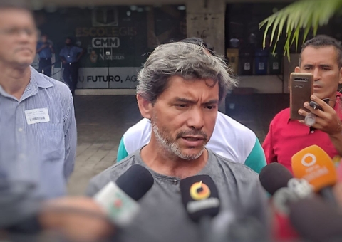 Motoristas protestam contra PL que pode tirar micro-ônibus Executivo de circulação em Manaus