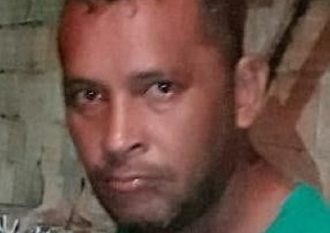 Homem desaparece após ser visto nadando em igarapé de Manaus