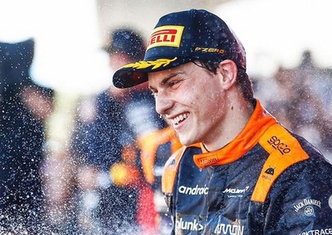 Piastri desbanca favoritos e largará em primeiro na corrida sprint do Catar