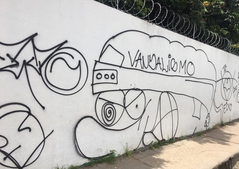 Homem é condenado por pichar muro de escola no Grande Vitória