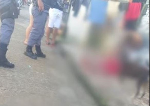 Nu e armado, homem é baleado após esfaquear PM em praça no Amazonas