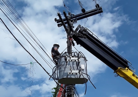 Ruas e avenidas de três bairros ficarão sem energia nesta sexta-feira