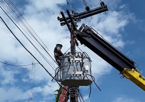 Saiba quais bairros ficarão sem energia neste sábado em Manaus