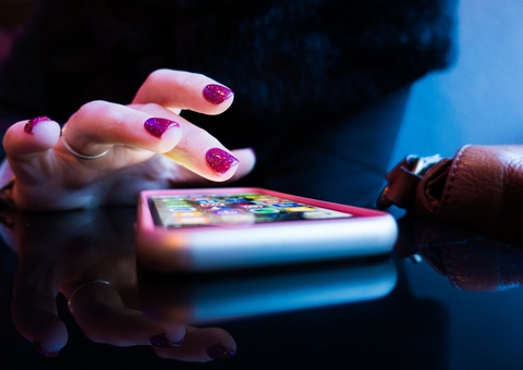 TSE amplia poder na reta final da eleição e reduz prazo para exclusão de fake news