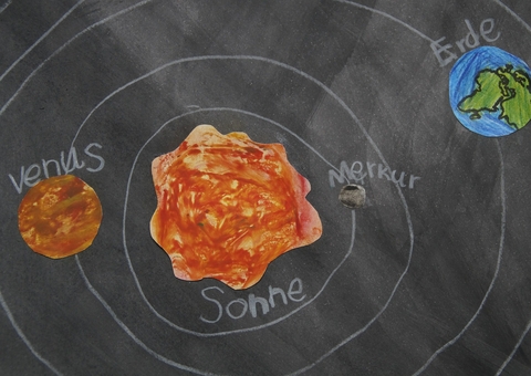 Astrônoma inglesa inspira programa que leva ciência a escolas públicas