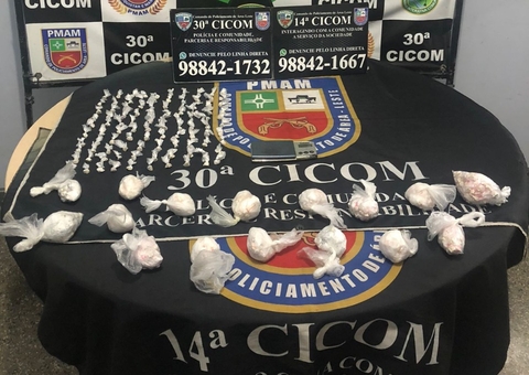 Criminosos fogem da polícia e abandonam mais de 800 papelotes de drogas em Manaus