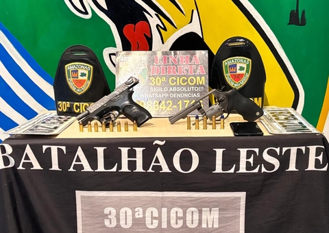 Dupla é presa com armas em rua do Valparaíso