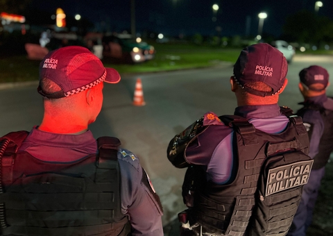 Mulher procurada por homicídio é presa no Cacau Pirêra