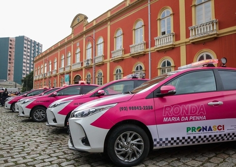 Após apedrejar casa de ex, homem foge em direção a cemitério mas é capturado no Amazonas