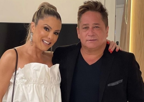 Teto da casa de Leonardo desaba durante chuva em Goiânia