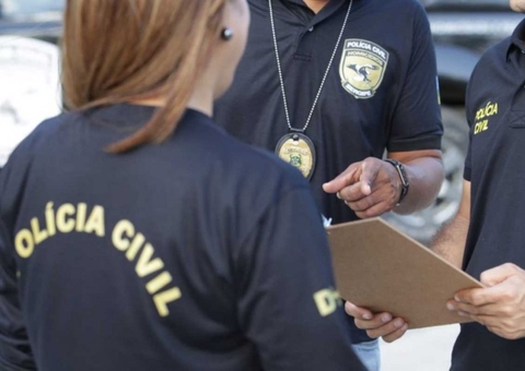 Garotos de programa ameaçam divulgar vídeos íntimos de clientes e são presos por extorsão