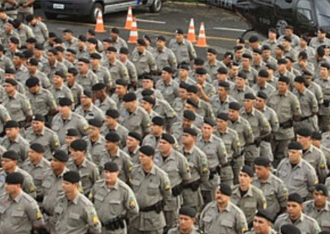 AGU pede ao STF que forças policiais tenham prioridade na vacinação