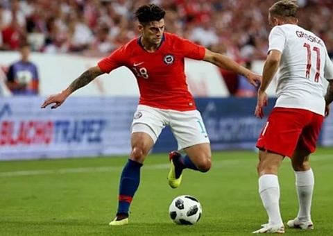 Sem Lewandowski, Polônia vence Chile em último jogo antes da Copa do Mundo