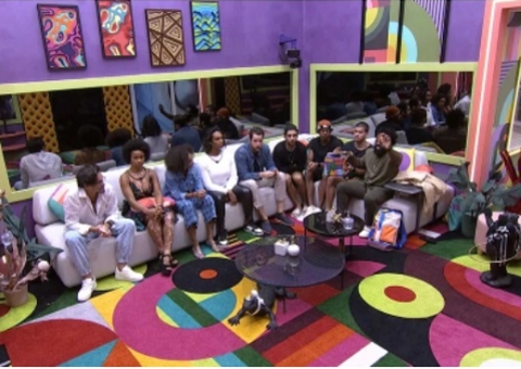 Após eliminação de Eslovênia, brothers disputam prova do líder no BBB22 