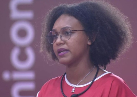 Jessi ganha R$100 mil durante prova do líder no BBB22