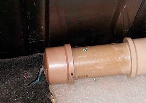 Polícia encontra explosivo dentro de carro roubado em Manaus