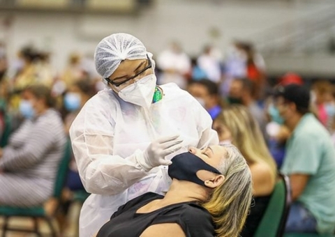 Covid-19: Brasil registra 122 mortes e 45,5 mil casos em 24 horas