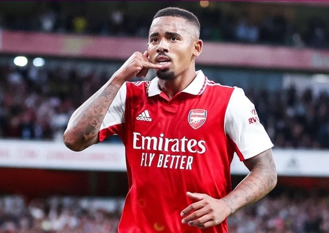 Cogitado no Brasil, Gabriel Jesus tem atuação de gala e renasce no Arsenal