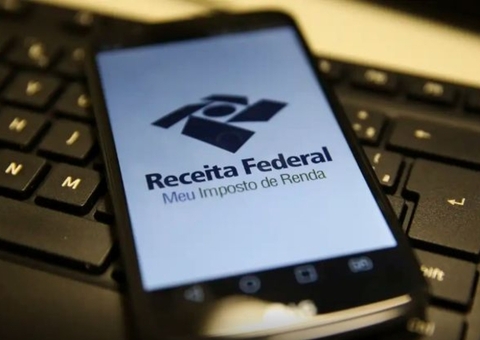 Receita volta a receber declarações do Imposto de Renda 2025 com multa para quem atrasou