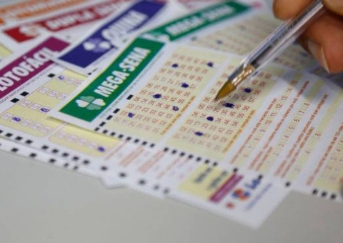 Mega-Sena acumula e prêmio dispara para R$ 144 milhões