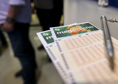 Mega-Sena acumula e pode pagar R$ 45 milhões no próximo sorteio