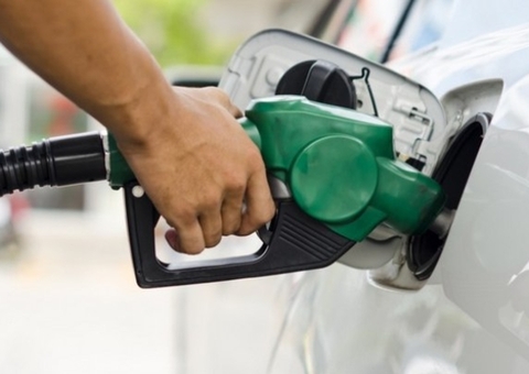 Governo deve enviar medida para reduzir valor da gasolina ao Congresso