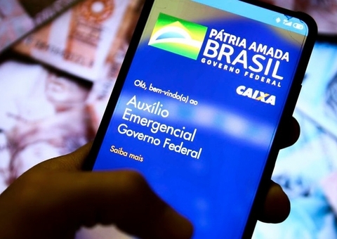 Governo quer antecipar calendário de pagamento do Auxílio Brasil de R$ 600
