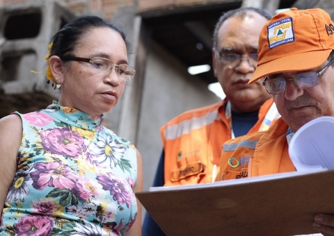 Mais de 30 ocorrências são registradas durante forte chuva em Manaus