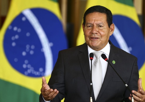 Mourão critica ataques de bolsonaristas: 'perdemos, segue o baile'