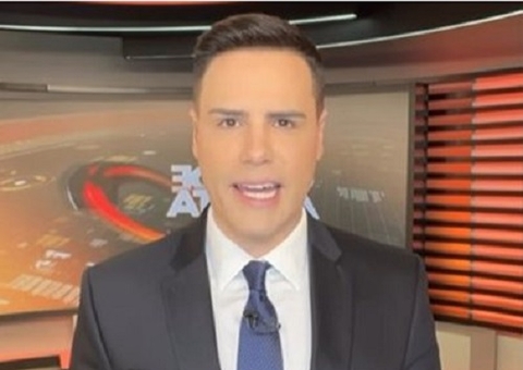 Luiz Bacci detona ausência de jogadores brasileiros em velório de Pelé