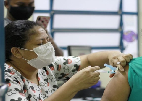 Vacinação bivalente contra Covid-19 começa hoje em Manaus