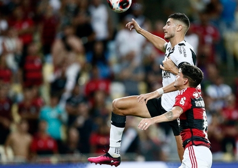 Flamengo vence Vasco na semifinal do Carioca