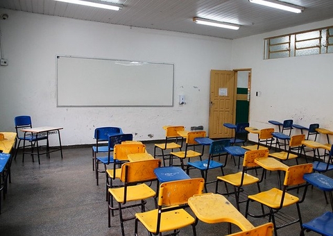 Aulas são retomadas em escola que serviu de abrigo após tragédia com 8 mortes em Manaus