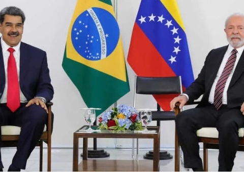 Lula conversa com Maduro sobre eleições na Venezuela