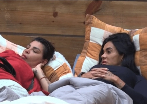 A Fazenda: Jenny diz que cabelo de Lily está 'cheio de lêndea'