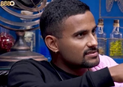 Lucas aconselha Maycon após briga com Davi: 'Você invadiu o espaço dele'