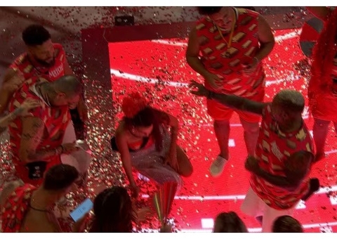 Brothers sentam durante show de Rodriguinho no BBB; vídeo