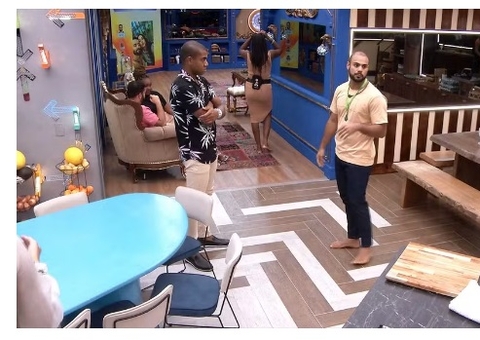 Marcus revela que está imune no paredão; vídeo