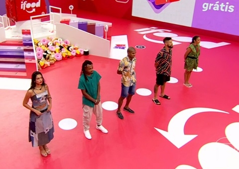 Alane, Davi, Juninho, Luigi e Pitel participam do bate volta no BBB