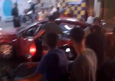 Homem é baleado após ser cercado por criminosos no Jorge Teixeira; vídeo