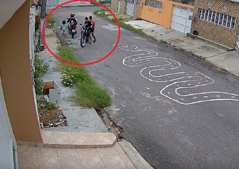 Passageira de mototaxista é assaltada na porta de casa na Cidade Nova