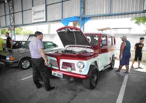Exposição de veículos antigos acontece neste domingo no bairro São Francisco