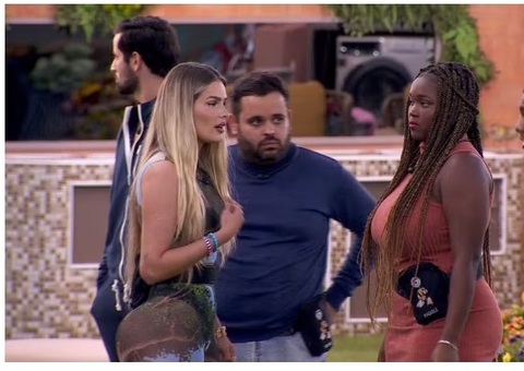 Matteus se revolta após ser cobrado por amizade com Davi: 'resolvam com ele'